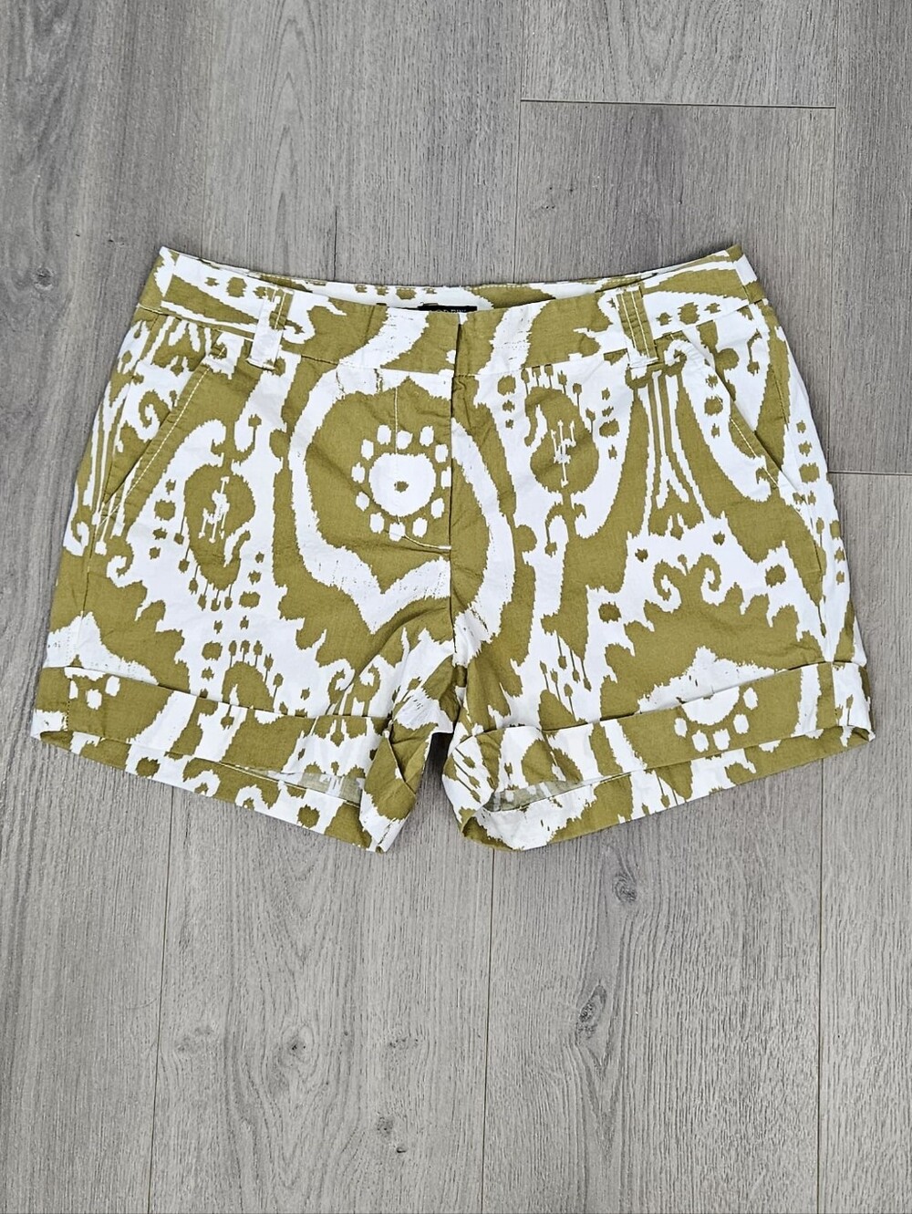 J. Crew Olive Green & White Patterned Cuffed Shorts